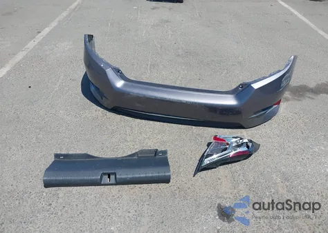 2016 Honda Civic Lx z USA, uszkodzony, nr VIN 19XFC2F53GE066009